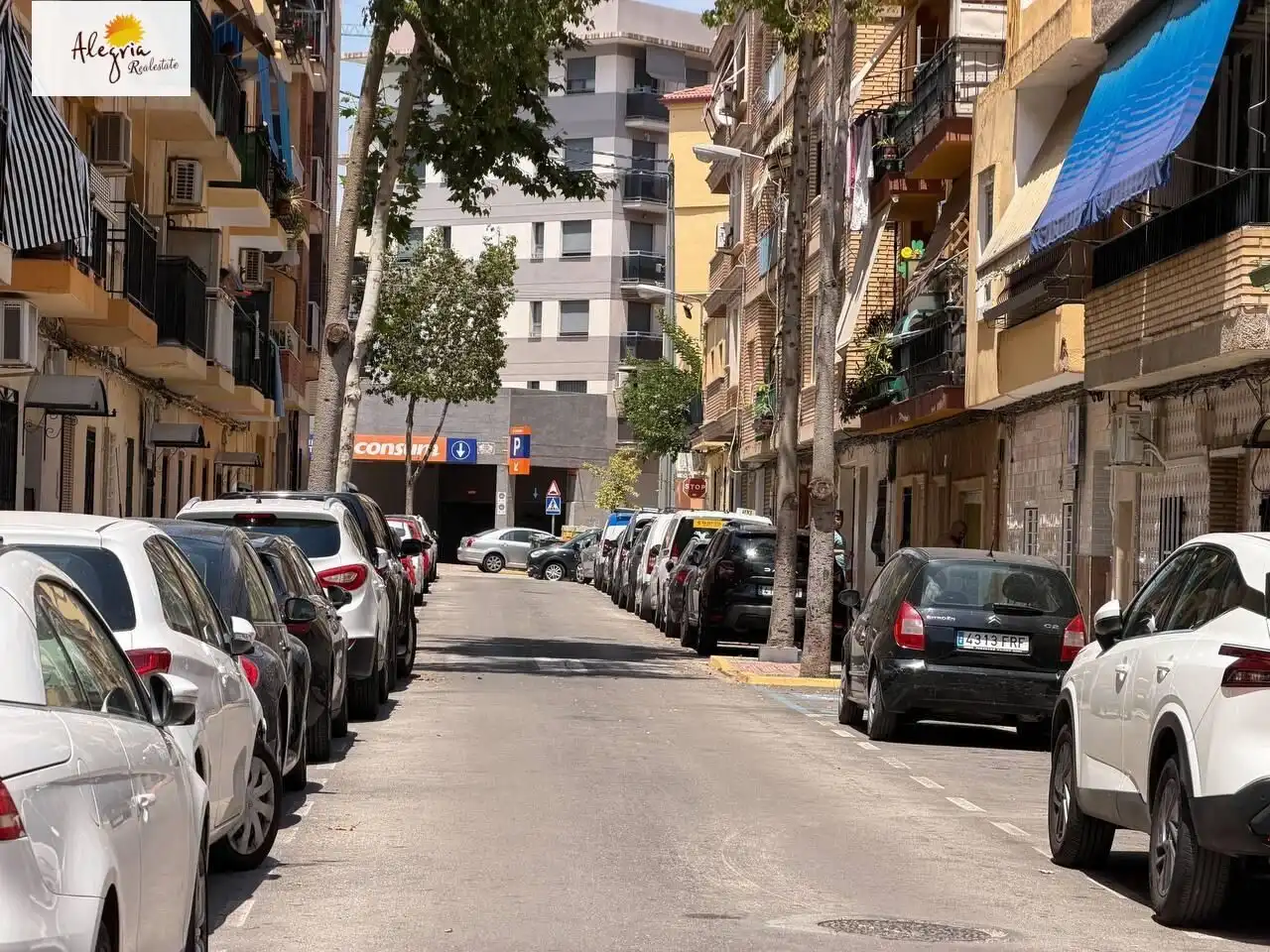 Parking de Apartamento en venta en Manises con Aire acondicionado, Amueblado y Balcón