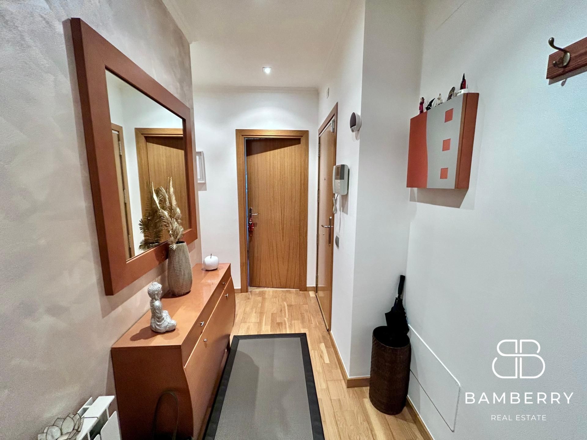 Flat for sale in Castelldefels  with Air Conditioner, Private garden and Parquet flooring