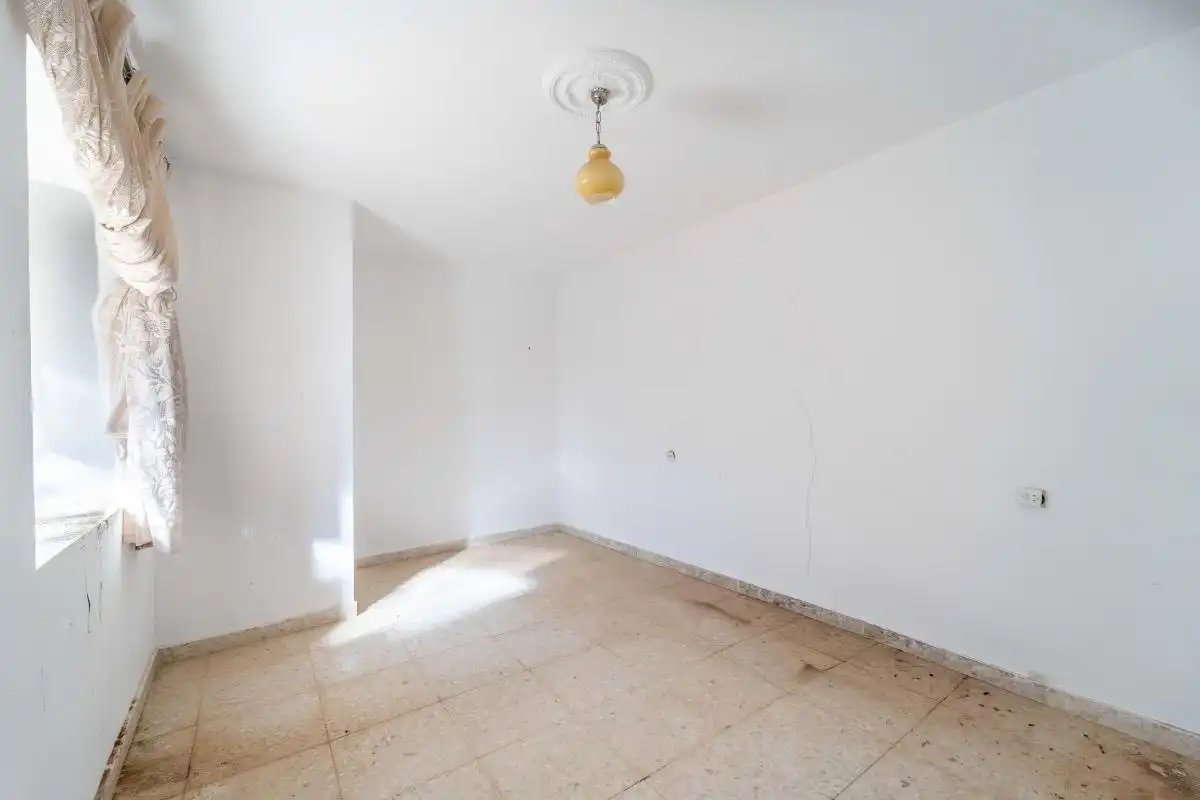 Casa adosada en venta en Benamargosa con Calefacción, Terraza y Balcón