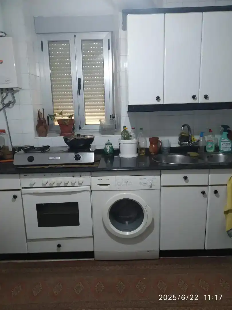 Cocina de Casa o chalet en venta en Palacios de Riopisuerga con Jardín privado, Parquet y Trastero