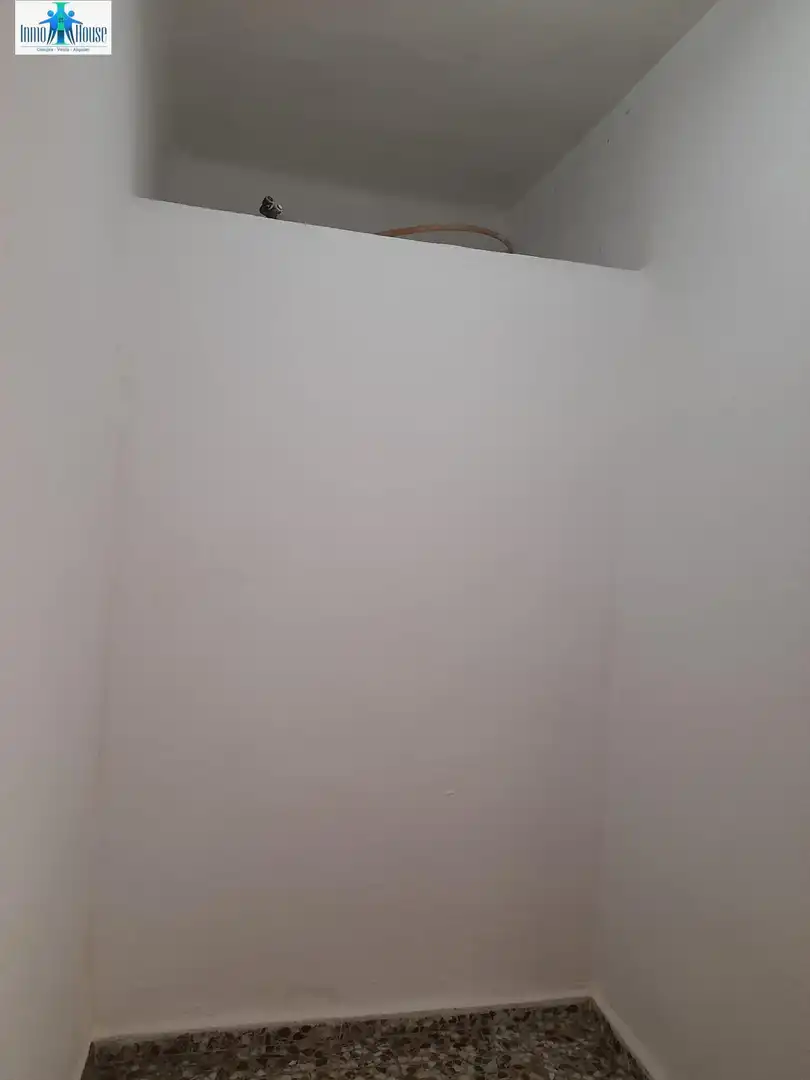 Schlafzimmer von Geschaftsraum zur Miete in Albacete