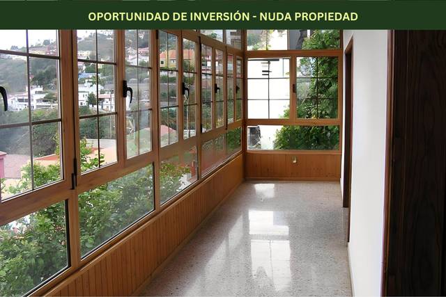 Casa adosada en Venta en Calle Doctor Fleming en Casco Urbano