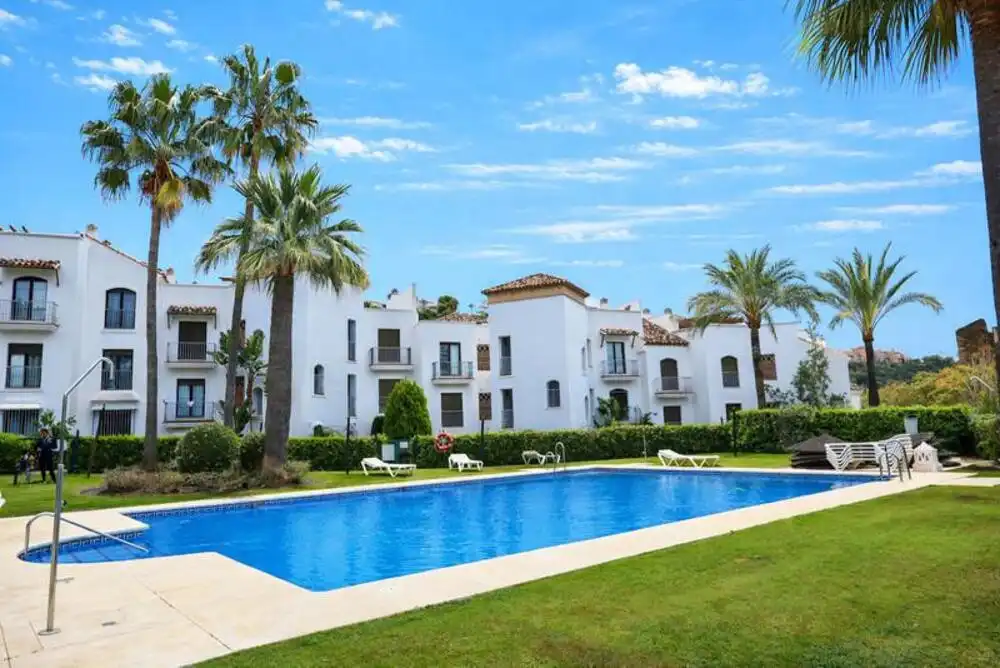 Apartment with terrace for sale in Los Arqueros  - Puerto del Almendro
