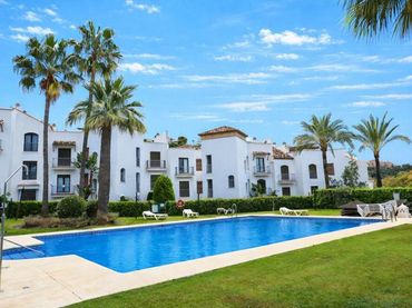Apartament amb balcó en venda a Los Arqueros  - Puerto del Almendro