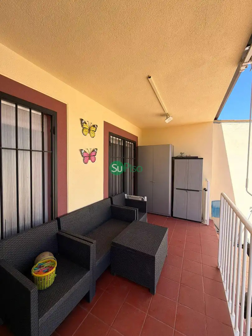 Adossat amb jardí en venda a Barrio Estación 2C, imagen 3