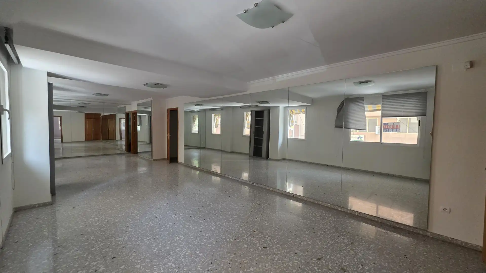Piso en venta en Oliva con Terraza