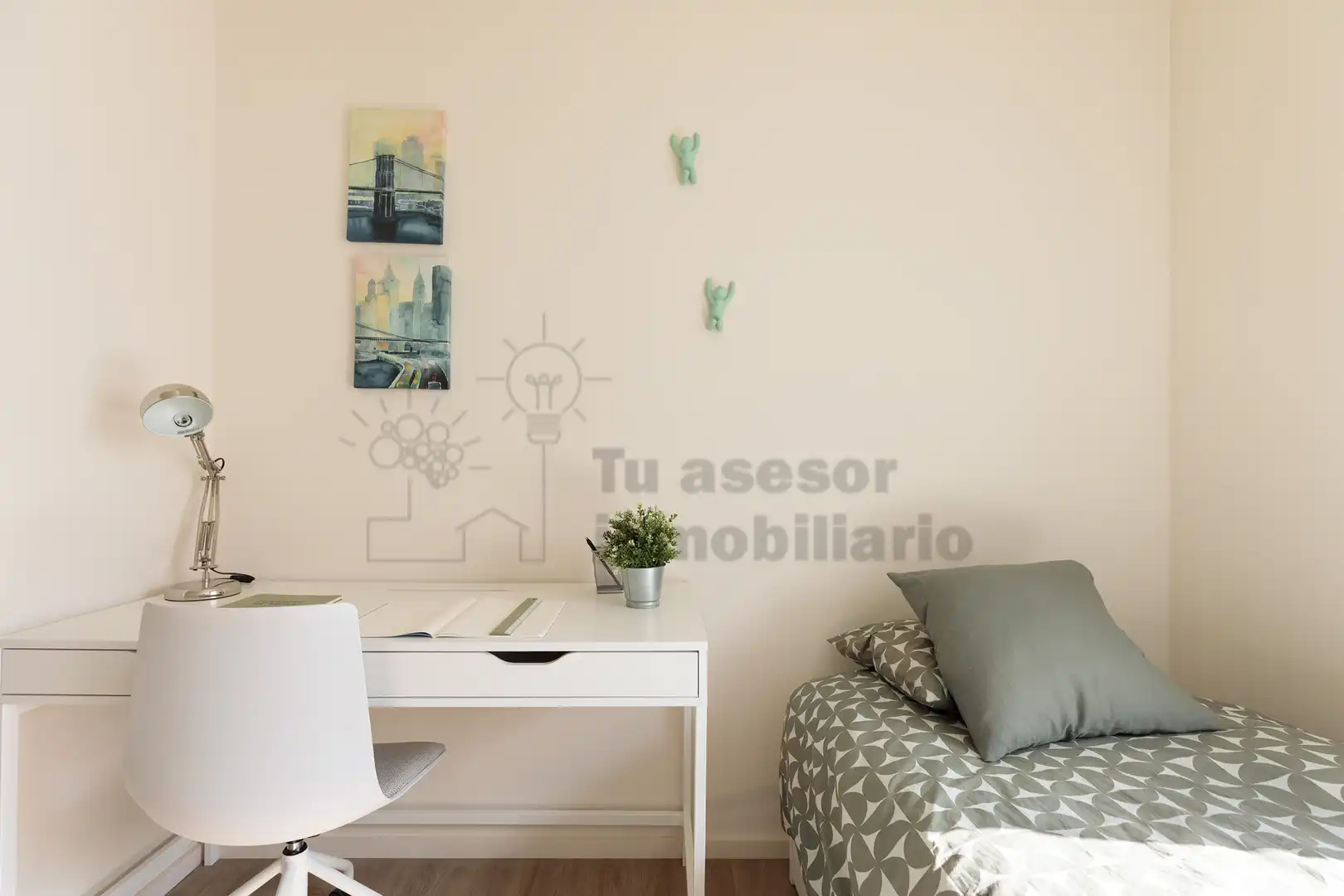 Habitación de Piso en venta en Barcelona con Aire acondicionado, Calefacción y Jardín privado