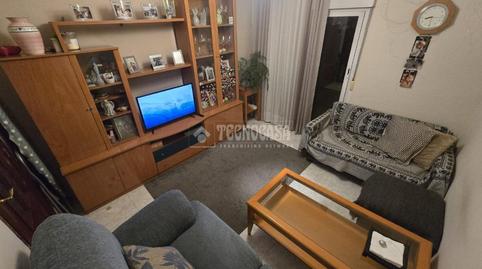 Foto 2 de Piso en venta en San Fermín, Madrid