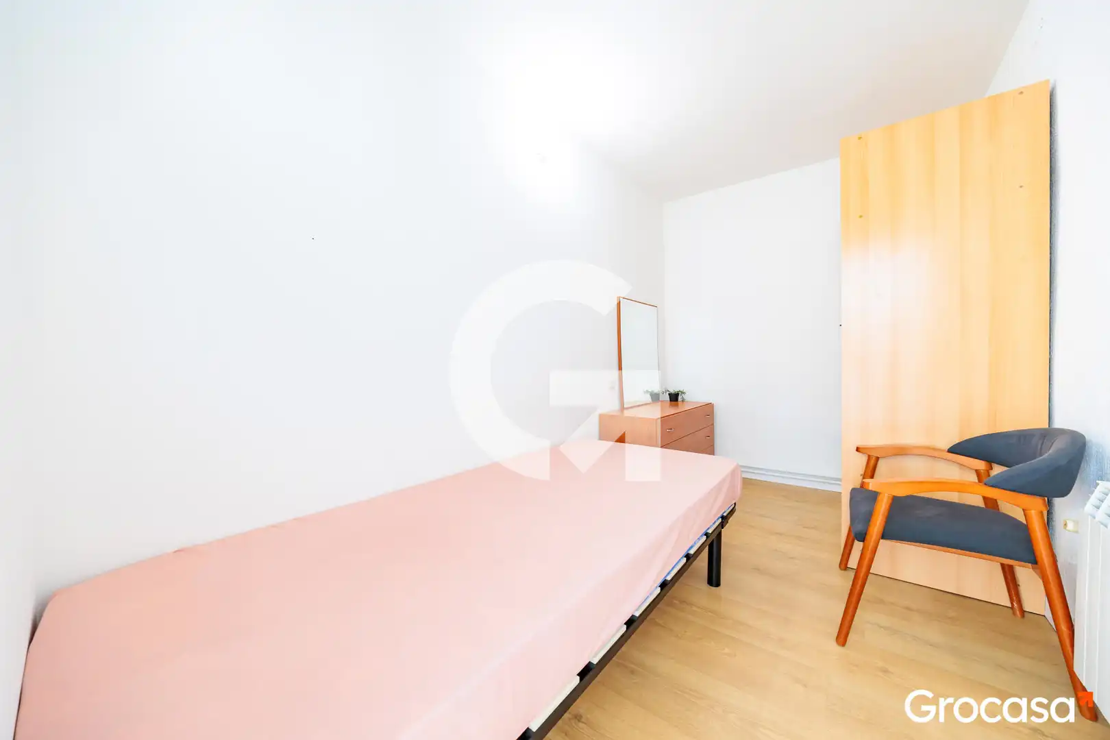Schlafzimmer von Erdgeschoss zum Verkauf in Terrassa mit Heizung, Terrasse und Abstellraum