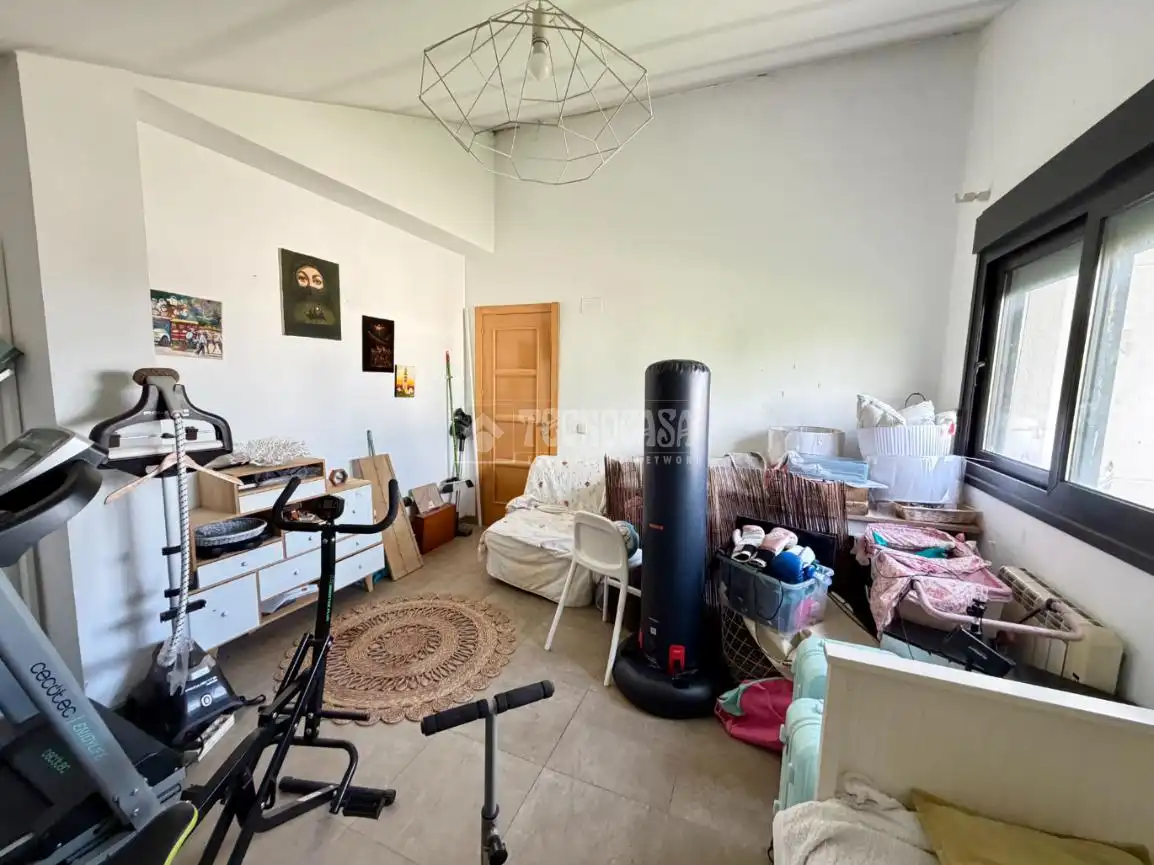 Casa o chalet en venta en Serracines con Calefacción y Jardín privado