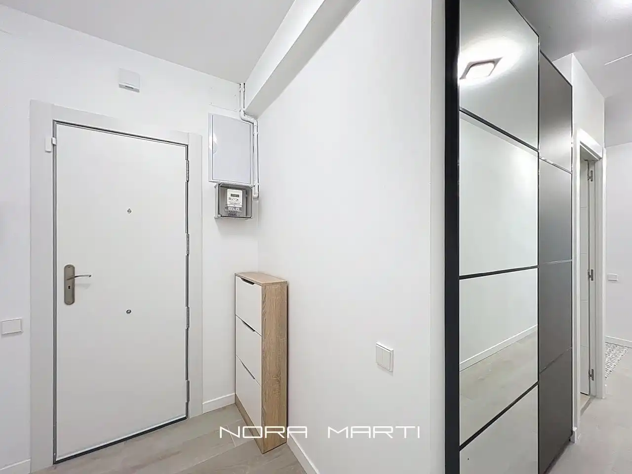 Flat for sale in Barcelona  with Air Conditioner, Heating and Parquet flooring