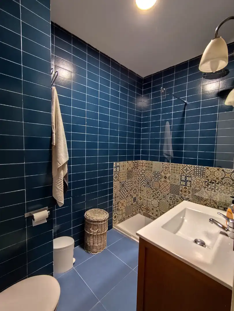 Baño de Apartamento de alquiler en Sanlúcar de Barrameda con Amueblado, Lavadora y Microondas