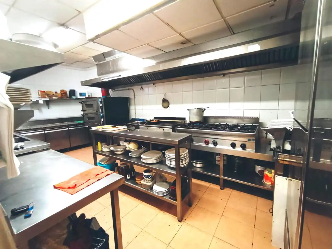 Cocina de Local en venta en Els Poblets con Aire acondicionado