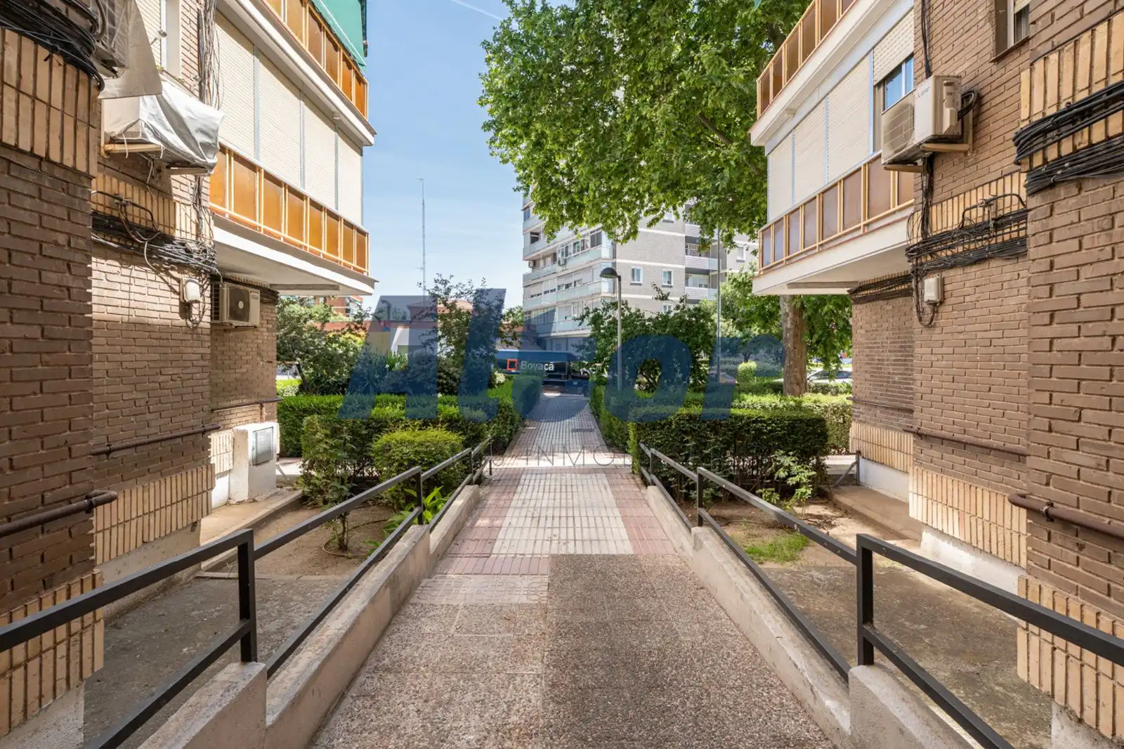 Vista exterior de Piso en venta en Fuenlabrada con Aire acondicionado, Calefacción y Terraza