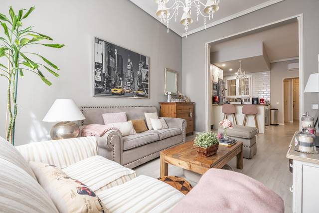 Piso en Venta en C. de Atocha en Embajadores - Lavapiés