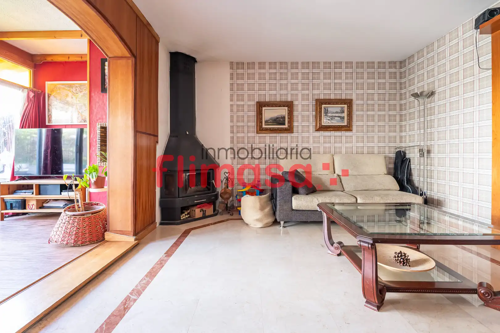 Sala de estar de Casa adosada en venta en Villaviciosa de Odón con Aire acondicionado, Calefacción y Jardín privado