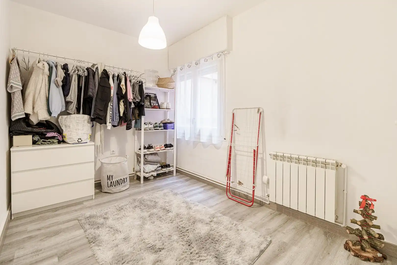 Habitación de Piso en venta en Corbera de Llobregat con Calefacción, Parquet y Balcón