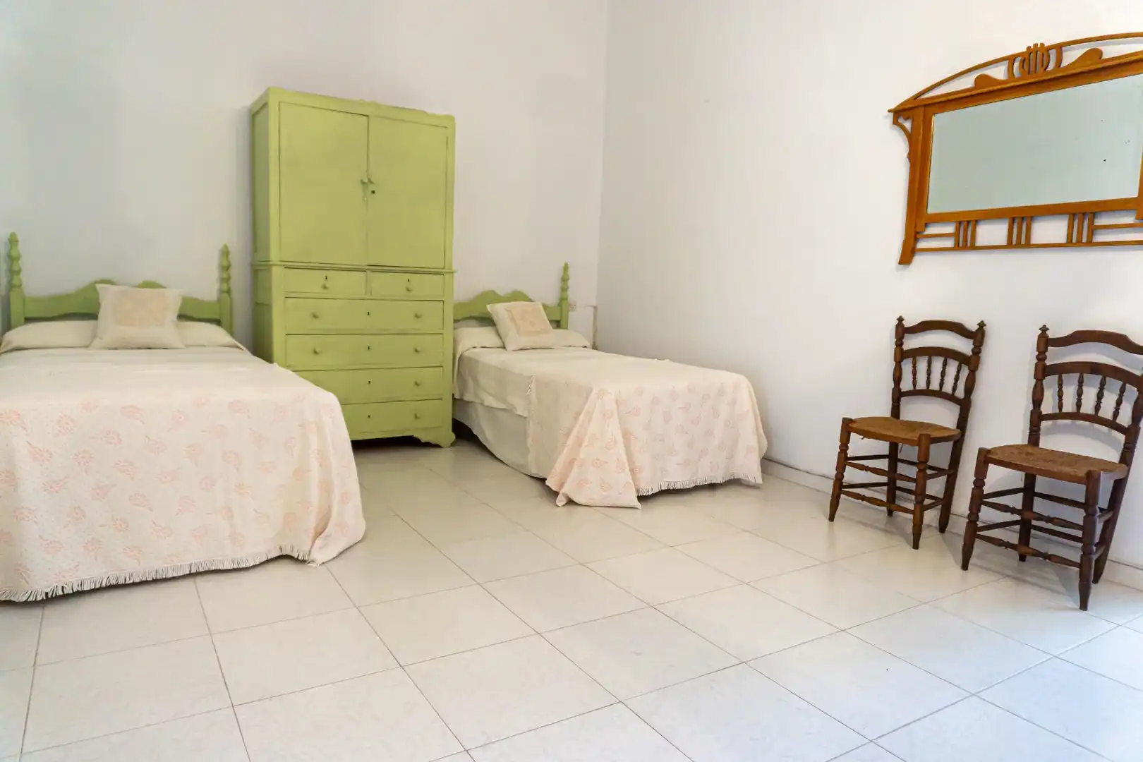 Dormitori de Casa o xalet en venda en Montellano amb Aire condicionat, Jardí privat i Terrassa