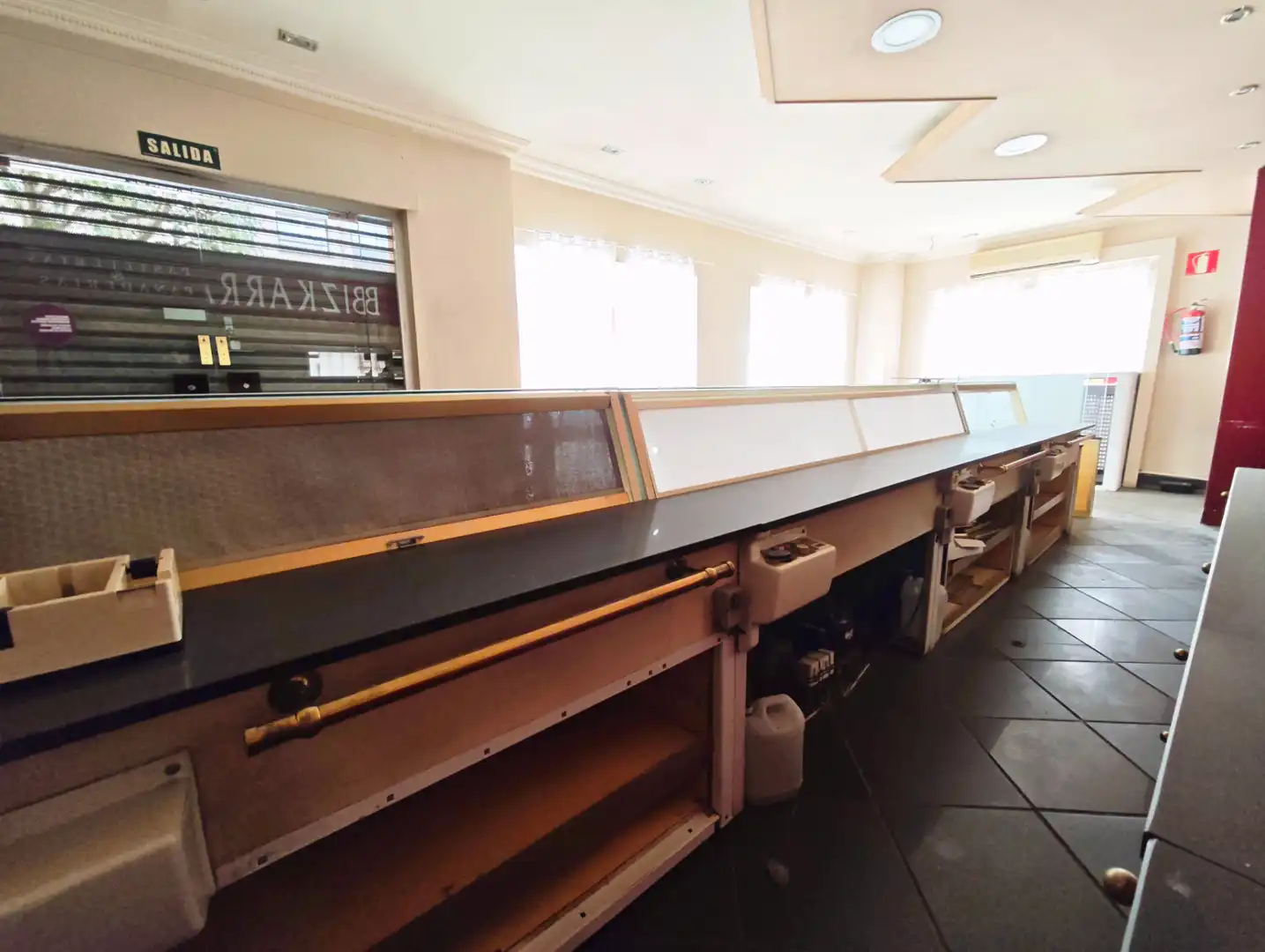 Commercial properties for sale in Durango  with Air Conditioner, Heating and Furnished