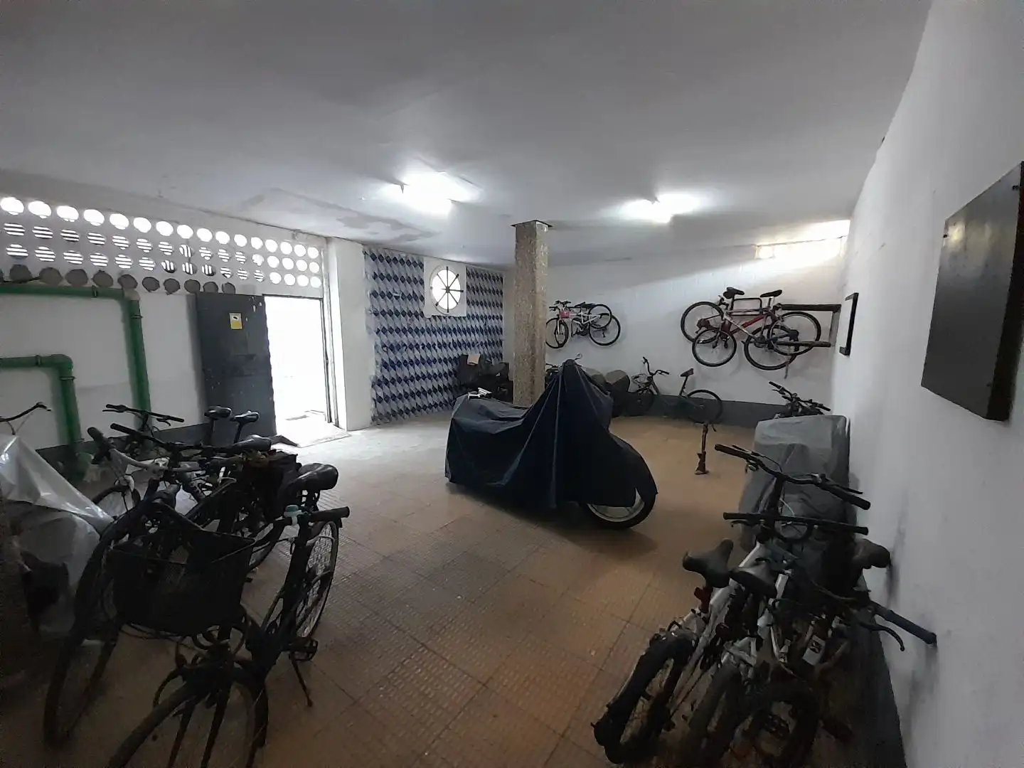 Flat for sale in  Sevilla Capital  with Air Conditioner, Terrace and Balcony