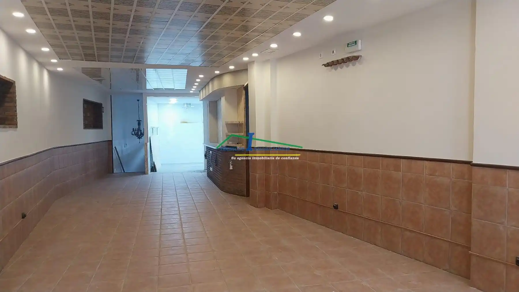 Local commercial à louer à JOSE RAMON MELIDA, imagen 3