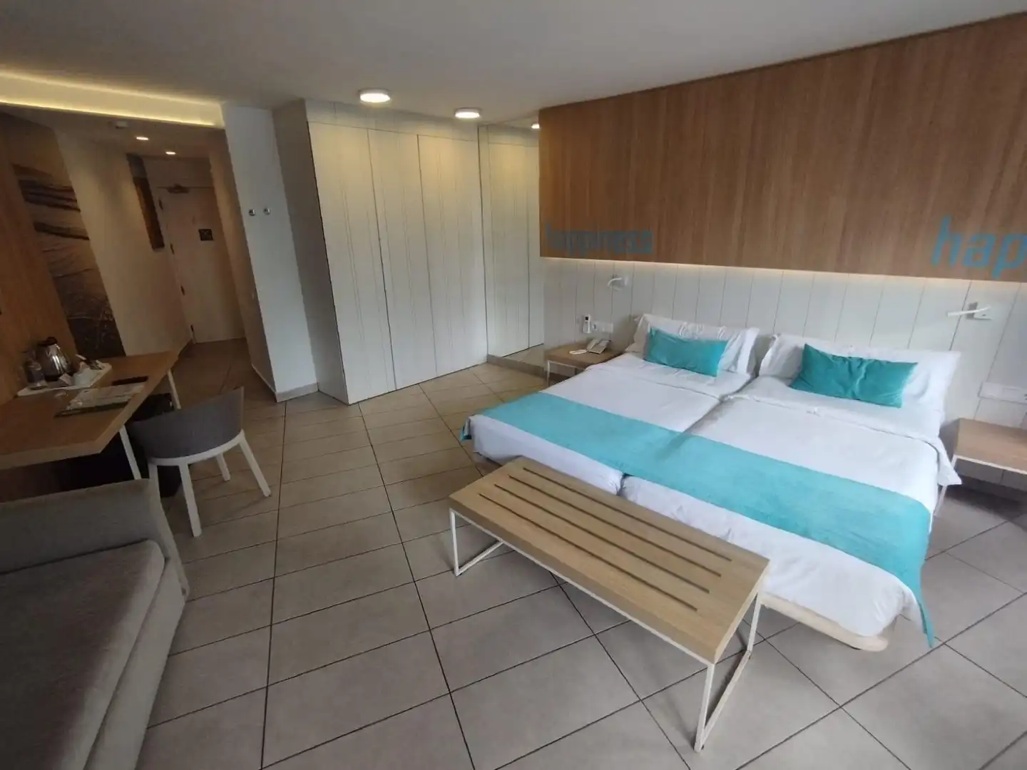 Habitación de Apartamento en venta en San Bartolomé de Tirajana con Balcón y Piscina comunitaria