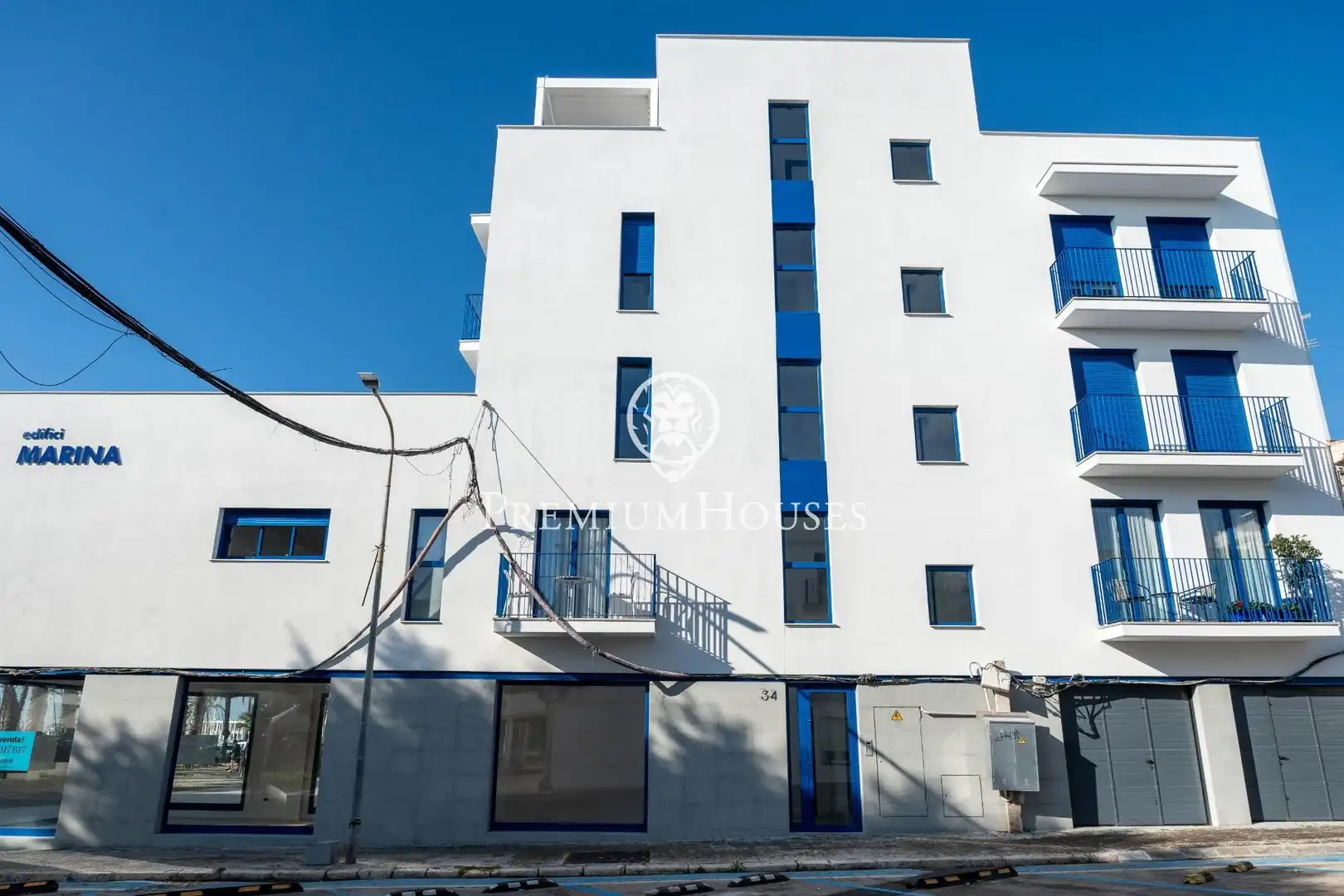 Vista exterior de Pis en venda en Vilanova i la Geltrú amb Calefacció, Terrassa i Balcó