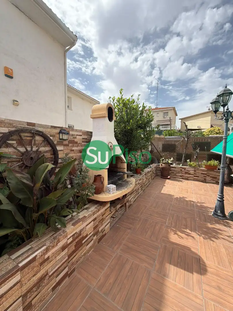 Chalet con jardín en venta en Avenida Rufino Rubio 14, imagen 26