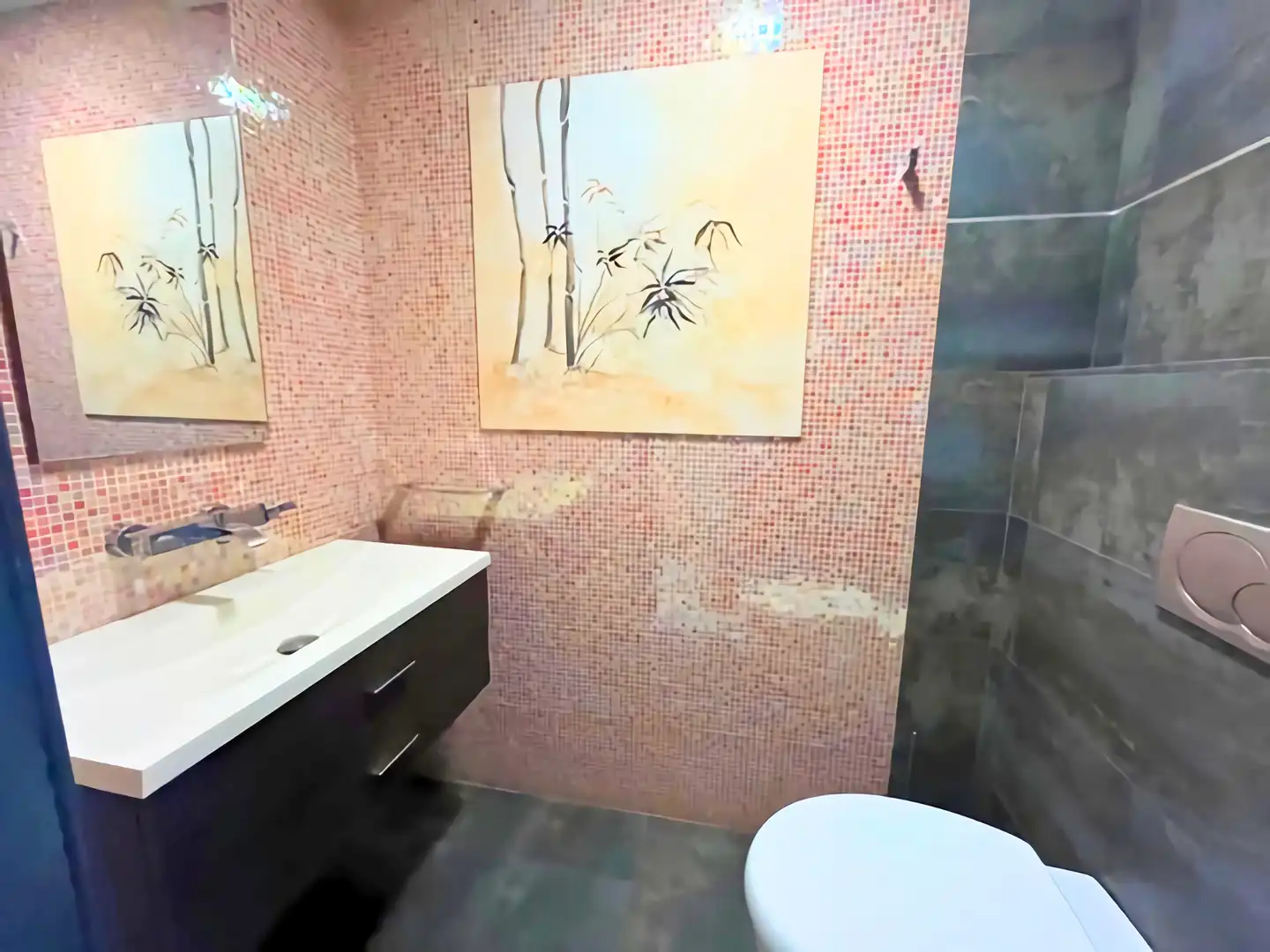 Badezimmer von Wohnung zum Verkauf in Valencia mit Klimaanlage, Heizung und Abstellraum