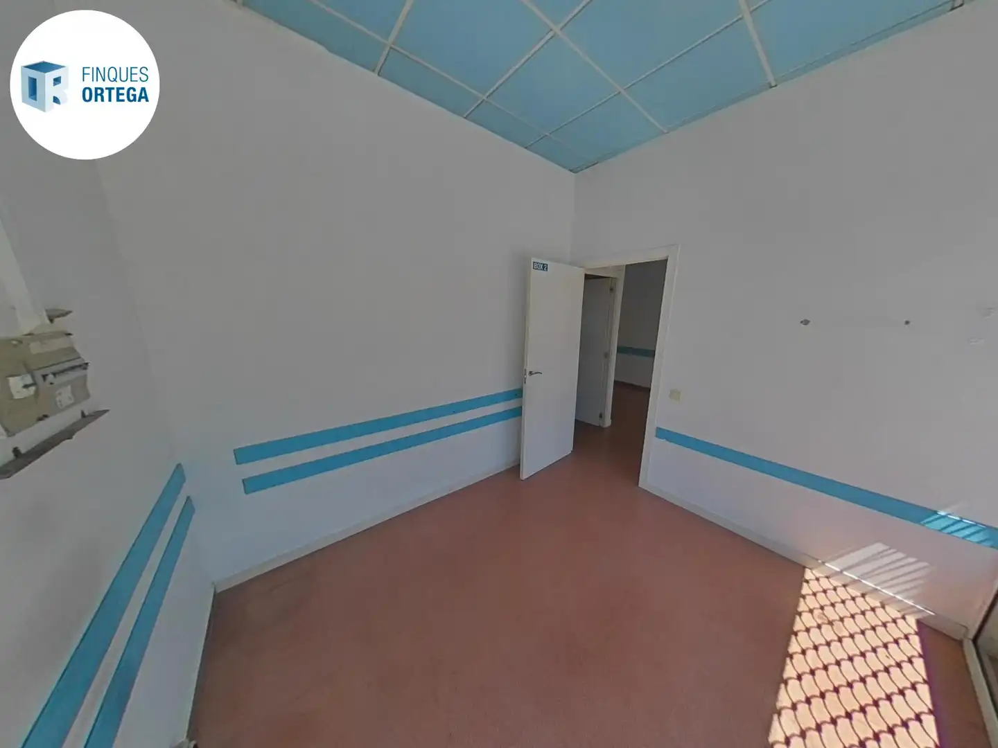 Local comercial de lloguer a de Víctor Català, imagen 7