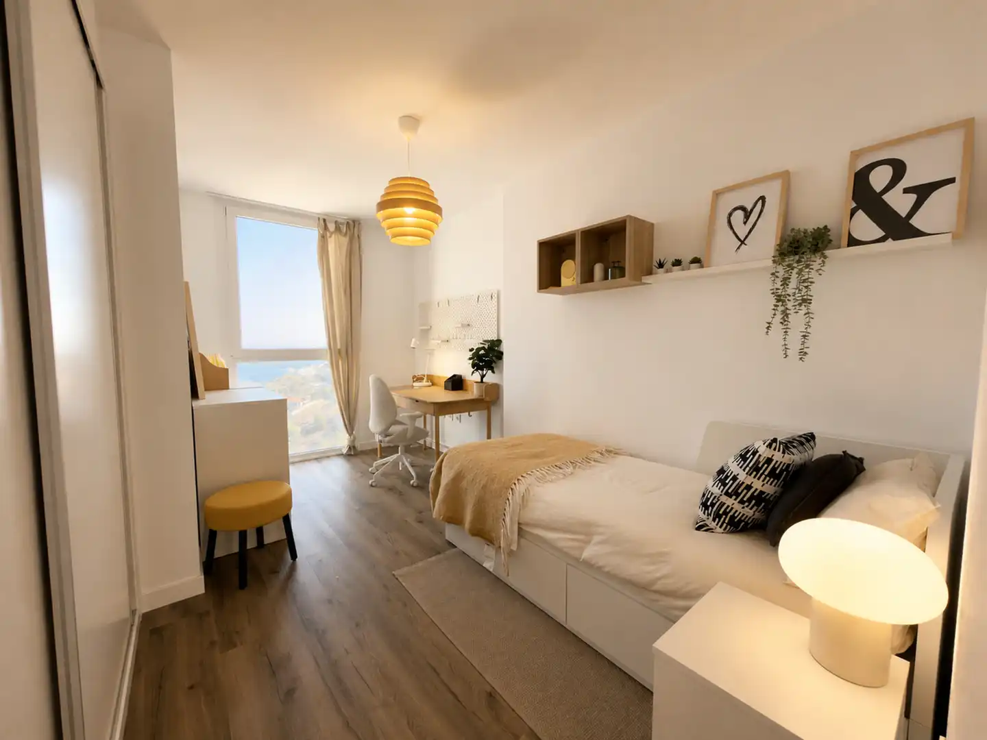 Bedroom of Detached homes for sale in Almuñécar  with Air Conditioner, Heating and Parquet flooring
