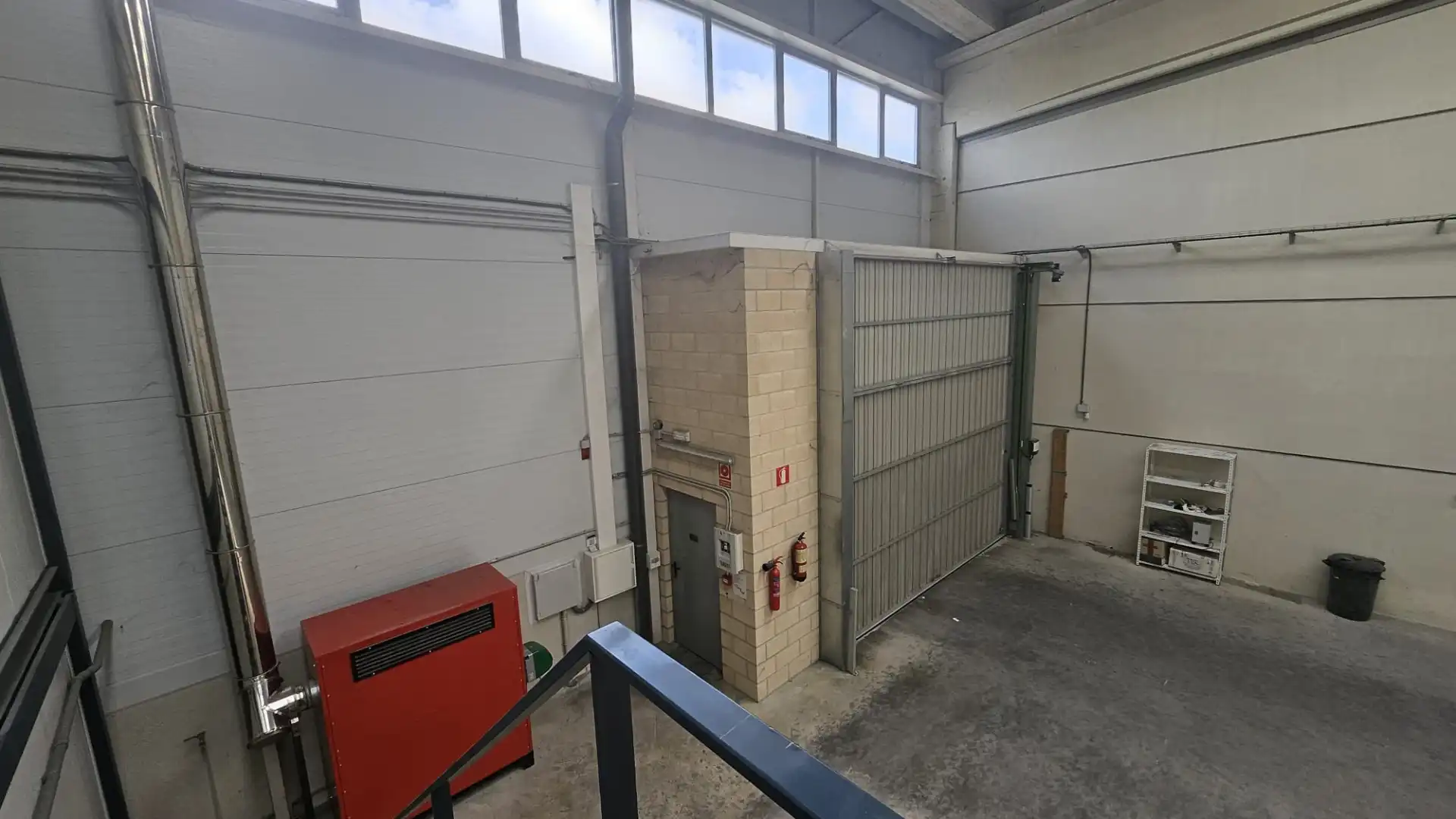 Industrial buildings for sale in Iruña Oka / Iruña de Oca  with Heating and Alarm