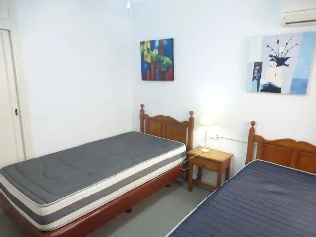 Habitación de Apartamento en venta en Roquetas de Mar con Aire acondicionado y Piscina comunitaria
