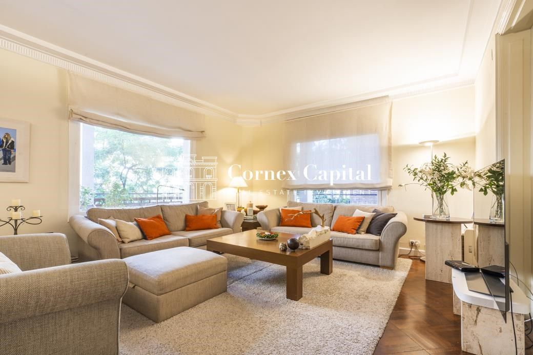 Sala d'estar de Pis en venda en  Barcelona Capital amb Aire condicionat, Calefacció i Terrassa