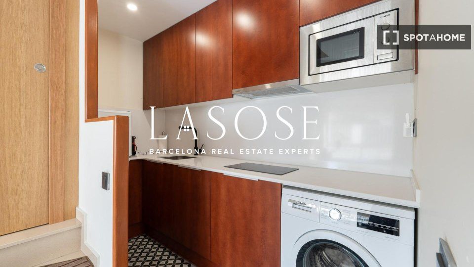 Kitchen of Flat to rent in  Barcelona Capital  with Air Conditioner, Heating and Furnished