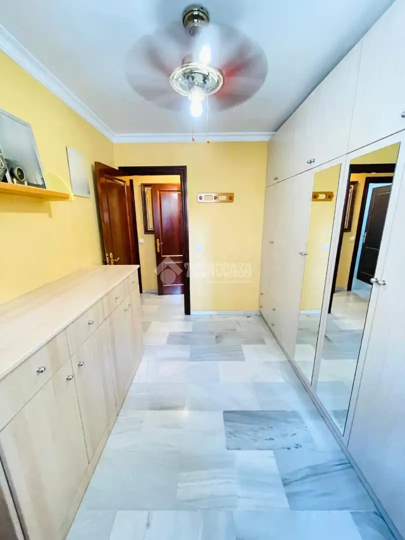 Flat for sale in Fuengirola  with Balcony