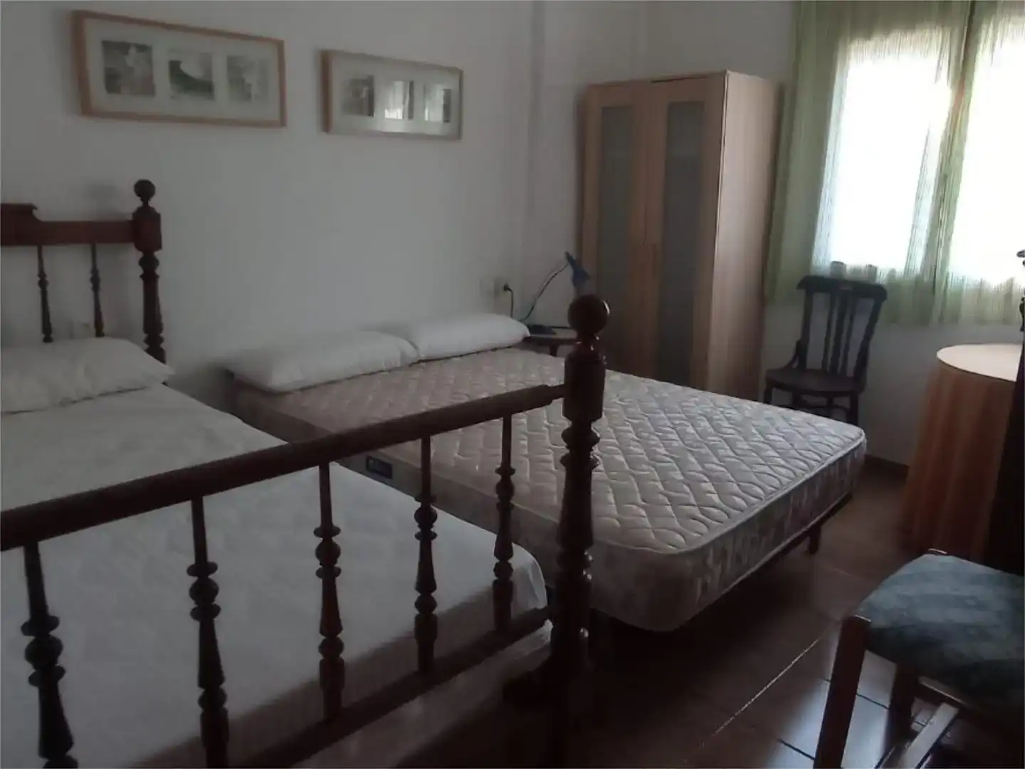Dormitori de Casa o xalet en venda en Yecla