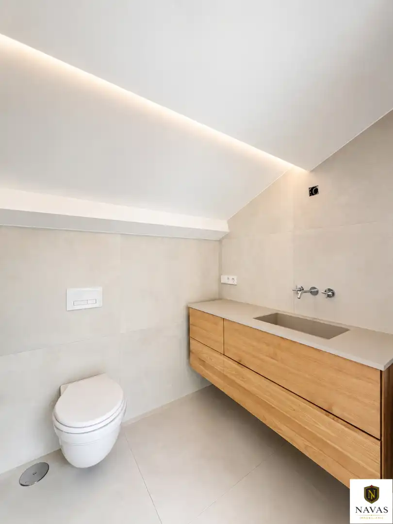 Bathroom of Attic for sale in Vigo   with Air Conditioner, Heating and Parquet flooring