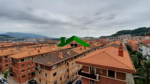 Photo 2 of Flat for rent in Aita Patxi Plaza, Ibarrekolanda, Bilbao