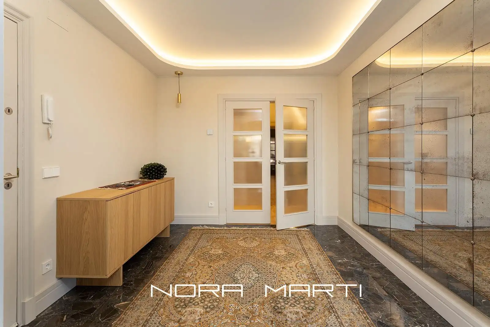 Flat for sale in Barcelona  with Air Conditioner, Heating and Terrace