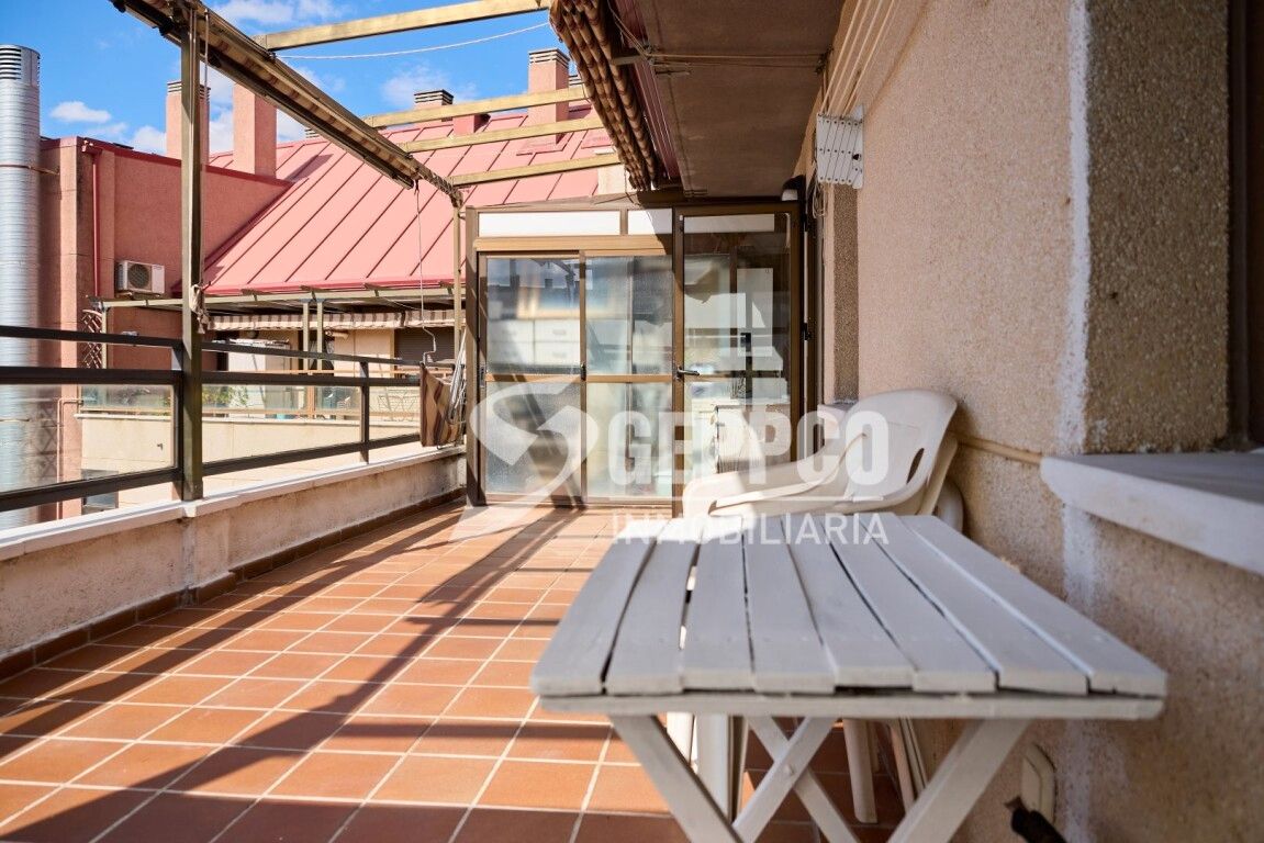 Terrace of Attic for sale in  Madrid Capital  with Terrace, Storage room and Community pool