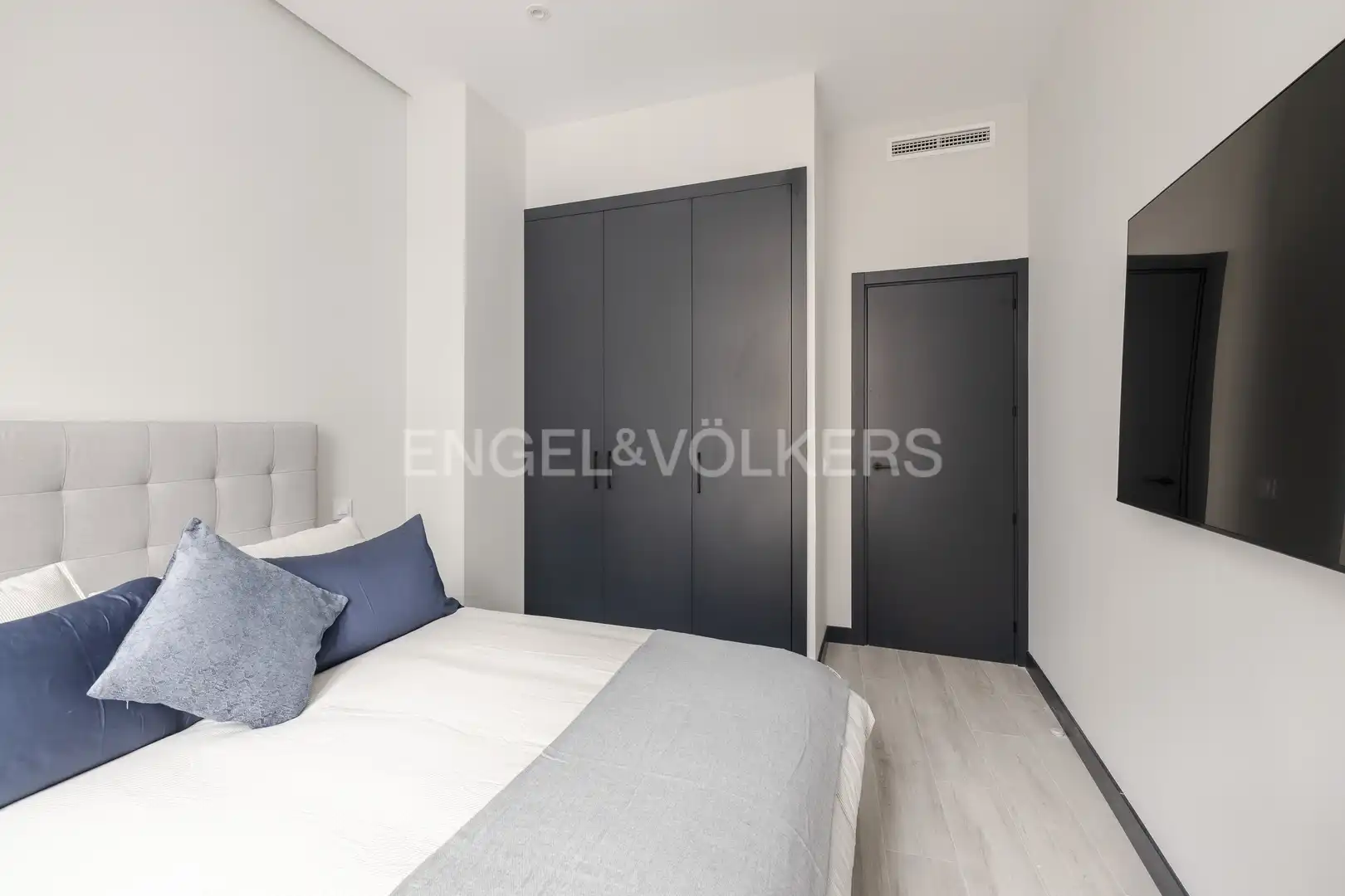 Schlafzimmer von Wohnungen zum Verkauf in Madrid mit Klimaanlage, Heizung und Möbliert