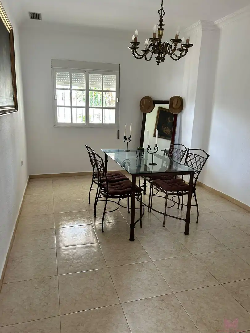 Villa mit Pool zum Verkauf in Los Gallos, imagen 7