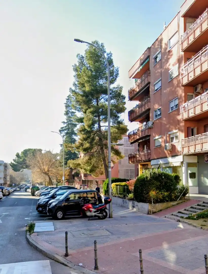 Vista exterior de Piso en venta en Coslada con Aire acondicionado, Calefacción y Parquet