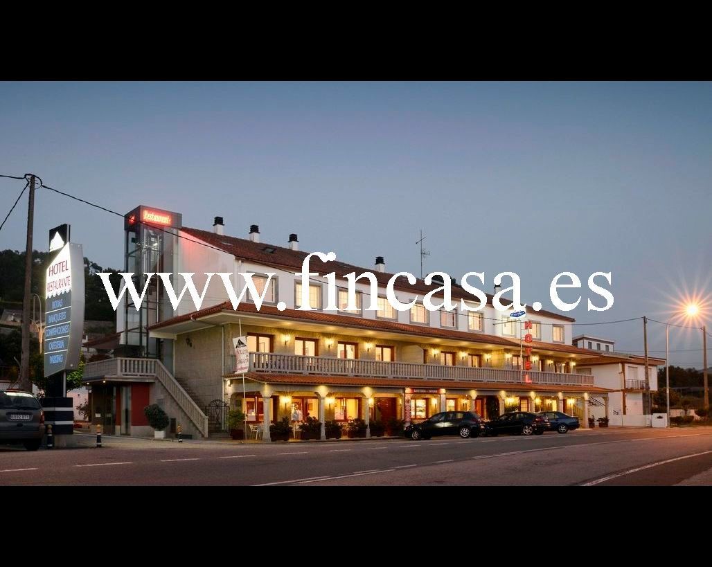 Casa o chalet en venta en A Guarda   con Calefacción, Jardín privado y TV