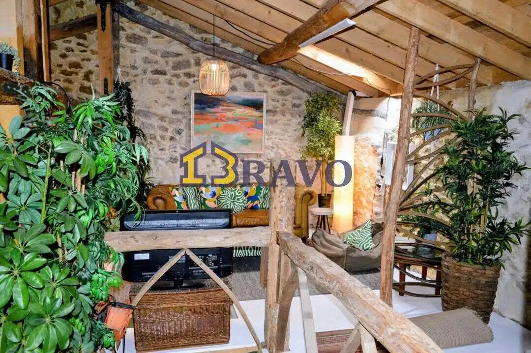 Casa adosada en venta en Merindad de Cuesta-Urria