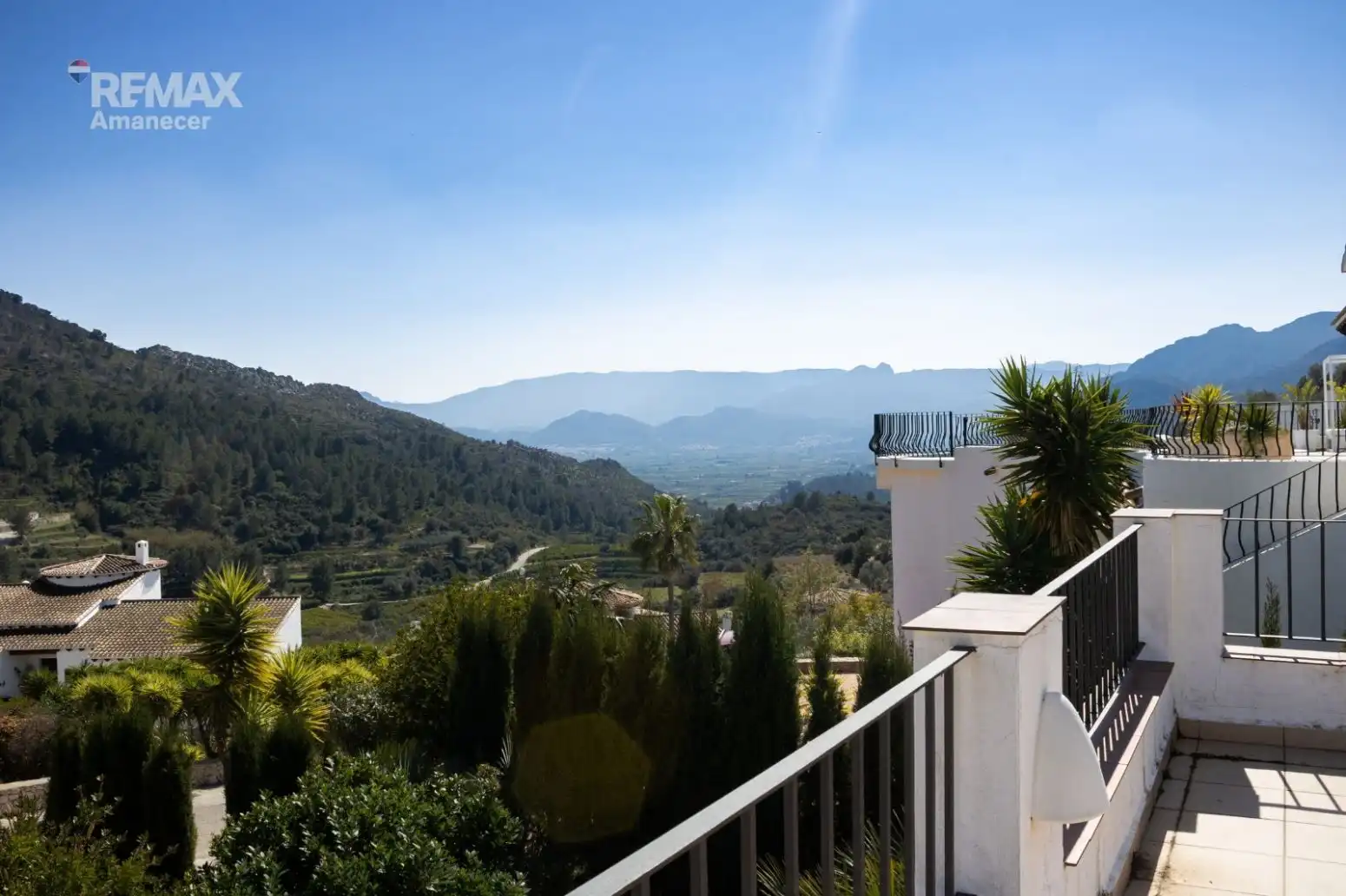 Terrassa de Casa o xalet en venda en El Ràfol d'Almúnia amb Aire condicionat, Jardí privat i Terrassa