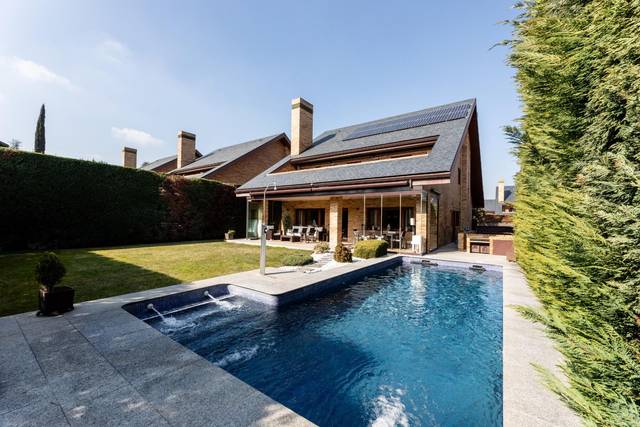 Casa-chalet en Alquiler en Ciudalcampo