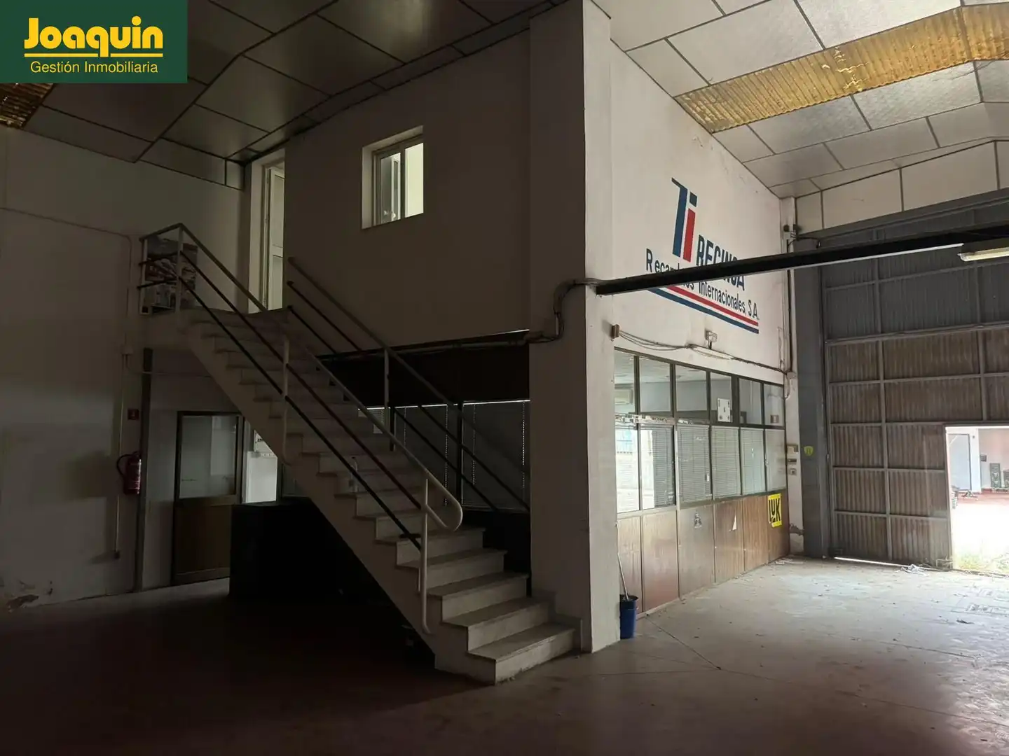 Industrial buildings for rent in Sevilla