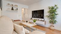 Sala d'estar de Àtic en venda en L'Hospitalet de Llobregat